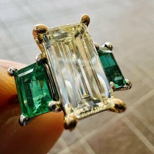 F2853 美しい大粒ダイヤモンド３．０２４ｃｔ 美しいエメラルド１．８５ct 最高級Pt900無垢セレブリティリング #11 9.05g 13.6mm