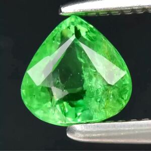 非加熱 天然グリーンガーネット 0.51 Ct カラット Tsavorite