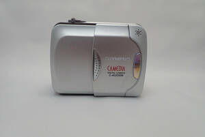 OLYMPUS CAMEDIA C-40 ZOOM 動作確認済み