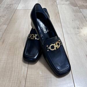 サルバトーレ フェラガモ Salvatore Ferragamo 23.5㎝ ブラック レディース シューズ パンプス