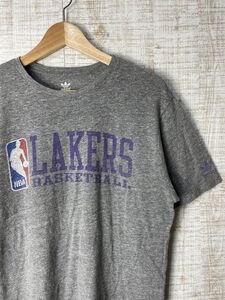 ☆US古着 adidas アディダス NBA LAKERS レーカーズ バスケ プリントTシャツ グレー【M】コットンポリ　　◆3714◆