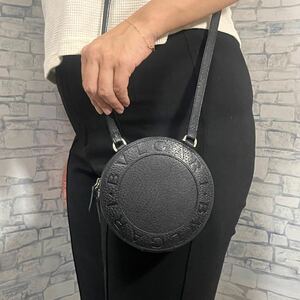 【極美品/希少】BVLGARI ブルガリ ミニ ショルダーバッグ ポシェット 斜め掛け ビーゼロワン ヨーヨー yoyo レザー 本革 濃紺 ネイビー 