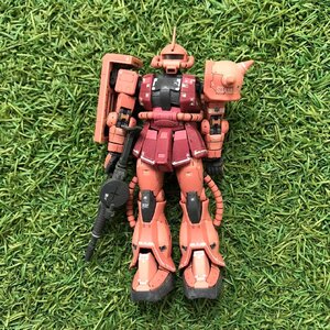 【中古品】『1-001』機動戦士ガンダム RG 1/144 MS-06S シャア専用ザク　　バンダイ プラモデルガンプラ プラモデル 組立済み