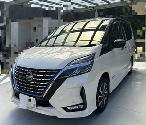 個人出品　大阪　日産　令和２年式　セレナ e-POWER ハイウェイスターV 車検令和７年３月迄