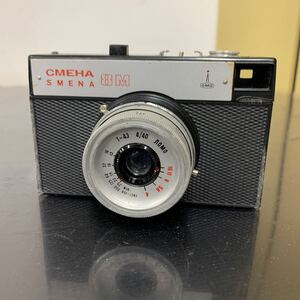 111932.CMEHA SMENA 8M. USSR フィルムカメラ.レトロ.シャッターok.ジャンク