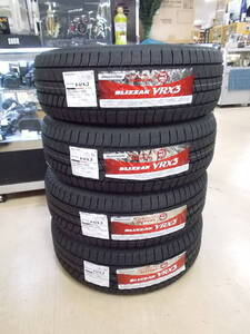 送料込み 未使用 !!No2204 ブリヂストン BLIZZAK ブリザック　VRX3 225/60R17 99Q 　(2023年製) 4本セット！