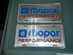 送料無料　クライスラー MOPAR ナンバープレート ライセンスプレート MOPAR PERFORMANCE　