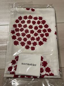 マリメッコ　marimekko ティータオル　冬限定カラー！　レッド　送料無料！