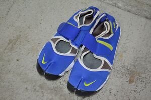 ナイキ　NIKE　AIR　RIFT　エアリフト　スニーカー　シューズ靴　28 D6265