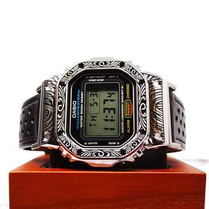 〓送料無料〓新品〓Gショックカスタム本体付きDW5600デジタル腕時計ステンレス製ベネチアン柄エンボス加工ベゼル・本革レザーストラップ