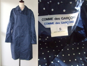 S★COMME des GARCONS★ナイロンコート水玉柄ネイビー　コムデギャルソン紺色ドット柄コムコム丸襟コートS11C004レインコート ステンカラー