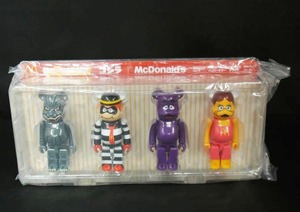 BE@RBRICK　ゴジラ vs マクドナルド 150% 4PCS SET