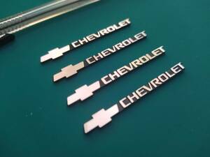 【ゆうパケット送料込】CHEVROLET(シボレー) スピーカー用ミニエンブレム ４個セット　両面テープ付　アルミ製 