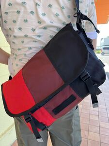 TIMBUK2 ティンバック2 クラシックメッセンジャーバッグ Sサイズ　classic messenger S Diablo 定価9900円税別　新品　タグ付 未使用　廃番