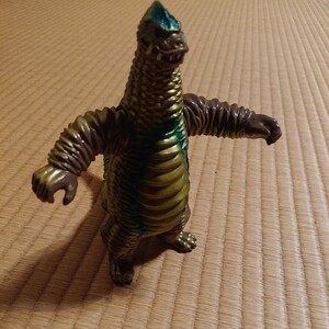 バンダイ ソフビ ウルトラ怪獣シリーズ レッドキング