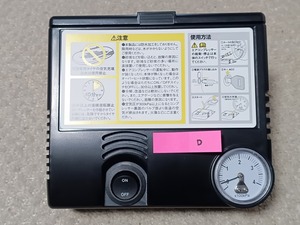 未使用 新品 DC12V タイヤ用 電動 エアーコンプレッサー シガーライター シガーソケット 電源プラグ エアコンプレッサー Ｄ 9090