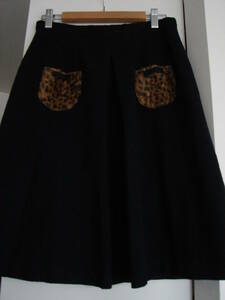 アナトリエ　アニマルひょう柄ポケット　ひざ丈スカート　ネイビー　ウール製　３８　ワールド　紺　