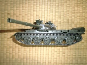 タミヤ 1/35 ソビエト T-62A戦車 ロシア 組み立て途中品・ジャンク扱い