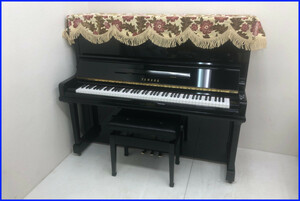 ヤマハ アップライトピアノ【U30A】88鍵盤 3本ペダル 黒 鏡面艶出し塗装 上級モデル 高低自在イス 調律カード インシュレーター 記録簿付き