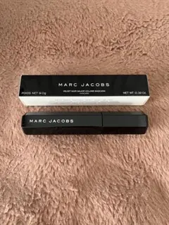 MARC JACOBS マスカラ 黒