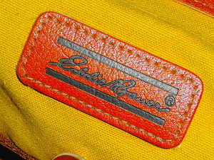 ≪Eddie Bauer Classic≫【Canvas × Leather Shoulder Bag】Made in USA！沖縄～北海道送料無料！