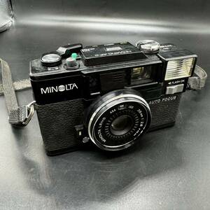 19114 MINOLTA HI-MATIC AF-D AUTO FOCUS 38mm 1:2.8 ミノルタコンパクトフィルムカメラ　カバー付き