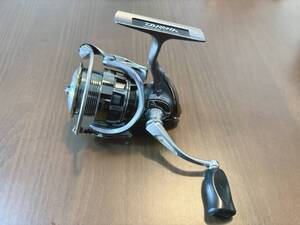 ダイワ 12イグジスト 2506 DAIWA 12 EXIST スピニングリール 中古品