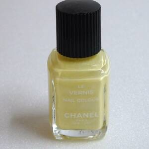 ◆CHANEL ネイルエナメル　ヴェルニ/petillant shin/￥4,620　USED ◆