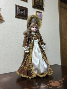 CollectorsDoll コレクターズドール アンティーク オープンマウス 蒼い瞳 金髪巻き毛 ビロードドレス　