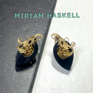 ◆ミリアムハスケル：黒＋金レース・アーモンド形イヤリング：ヴィンテージコスチュームジュエリー：Miriam Haskell