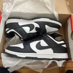 Nike Dunk Low ブラック/ホワイト