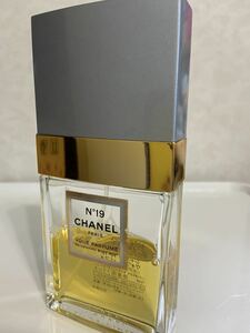 シャネル CHANEL N°19 ヴォワル パフメ ボディ用化粧水 化粧水 75ml 19番　②