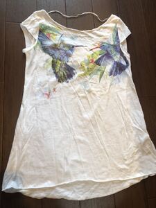 新品　ZARA 鳥プリント　Tシャツ カットソー