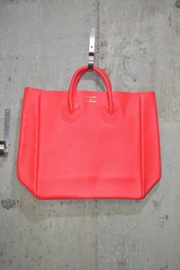 ヤングアンドオルセン　YOUNG&OLSEN The DRYGOODS STORE　EMBOSSED LEATHER TOTE M　YO2401-GD003　レザー　トート　バッグ　鞄 D6671