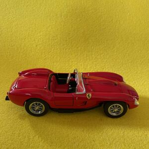 レア　絶版　ダンバリー・ミント　1／24 1958 Ferrari 250 Testarossa 色　ロッソ・キアーロ(赤) フェラーリ