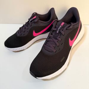 【未使用】ナイキ スニーカー NIKE REVOLUTION 5 BQ3207-014 24.0cm レボリューション5 ランニング ウィメンズ ブラック ピンク レディース