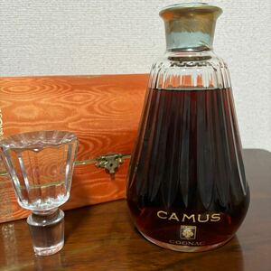 73 ★高級ウイスキー★未開栓箱付き CAMUS カラフェ バカラボトル COGNAC コニャック ブランデー カミュ 【送料出品者負担・1円スタート】