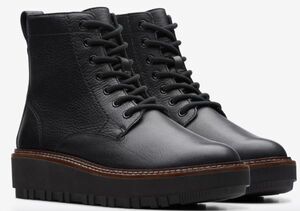 送料無料 Clarks 25cm ブーツ ブラック ブーツ レザー レースアップ 厚底 ウエッジ ローファー スニーカー ヒール パンプス AAA168