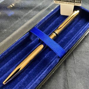 新品未使用 廃盤 Pentel ぺんてる B31 油性ボールペン ツイスト式 ゴールドカラー 金属軸 高級タイプ 日本製 50周年記念 50th ANNIVERSARY