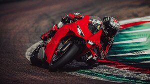 BT MOTO 社製 ECU書き換えソフトウエア DUCATI V4 / V4S 2025 年式