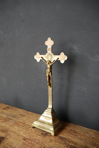アンティーク　フランス　INRI　ブラス製　キリストオブジェ　真鍮　教会　十字架　クロス　