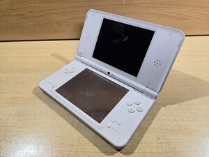 Nintendo　DS i LL 任天堂　コンパクトゲーム