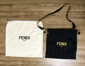 FENDI★フェンディ★2Wayショルダーバッグ(巾着)★ブラックストライプ★イエロー★約横39×縦39×ショルダー長さ約110〜127cm★イタリア製