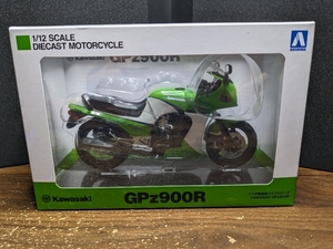 【新品未使用】KAWASAKI GPz 900R 1/12 DIECAST カワサキ GPz900R ライムグリーン