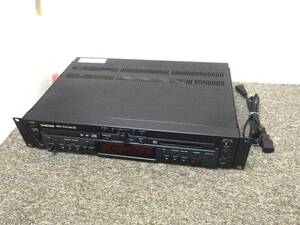 【送料無料】Sh1114-02◯TASCAM タスカム MD-CD1MKⅢ CD MD プレーヤー 2012年製 通電OK ジャンク