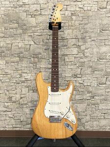 【軽量/希少アッシュボディ】1997年製 Fender USA American Standard Stratocaster