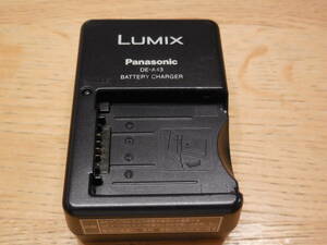 Panasonic パナソニック LUMIX 充電器 DE-A43 中古品