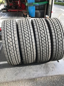 引取可！4本　275/80R22.5　バリ山　ブリヂストン　BS　M801　エコピア　約13ｍｍ　275-80-22.5　275/80/22.5