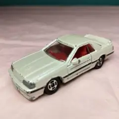 TOMICA NISAN SKYLINE