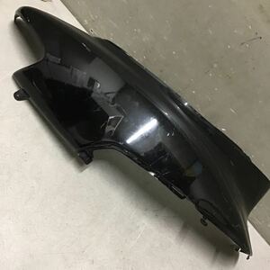 m5-5 ホンダ ライブディオ AF34 サイドカバー 右 社外品